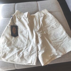 New with tags men’s size 30 Aftco shorts